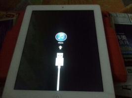 ipad4开不了机能卖多少钱