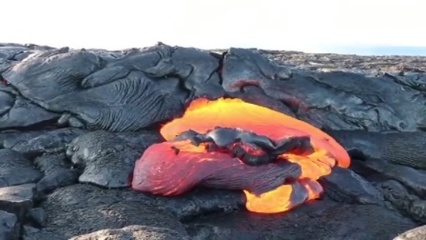 火山岩浆走多少度