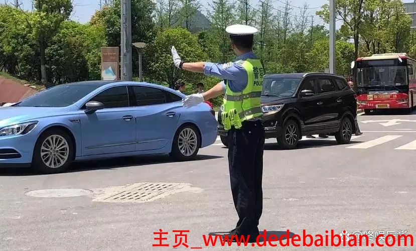 跑滴滴被扣车罚多少钱